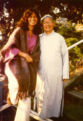 Qibla Veda Rama (Gayla) with Yogi C.M. Chen in 1976Chen